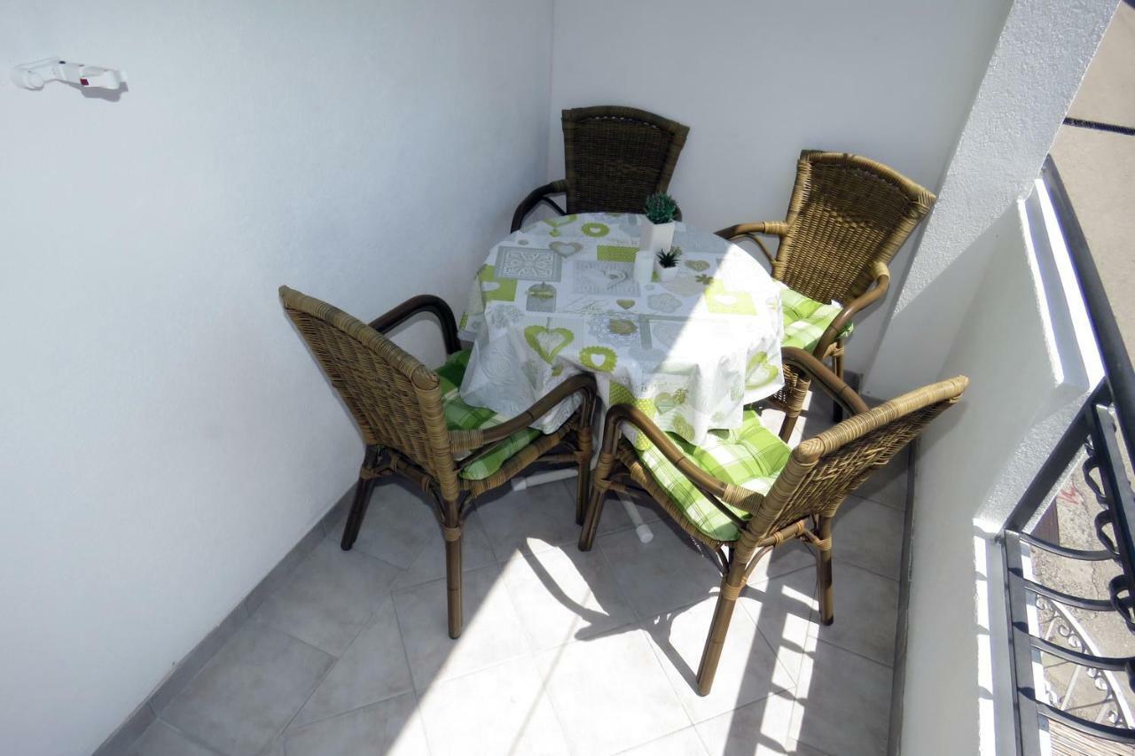 Lux Dalmatia I&R Hotel Makarska Bagian luar foto