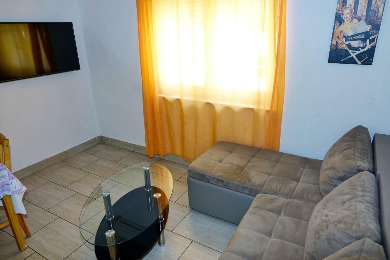 Lux Dalmatia I&R Hotel Makarska Bagian luar foto