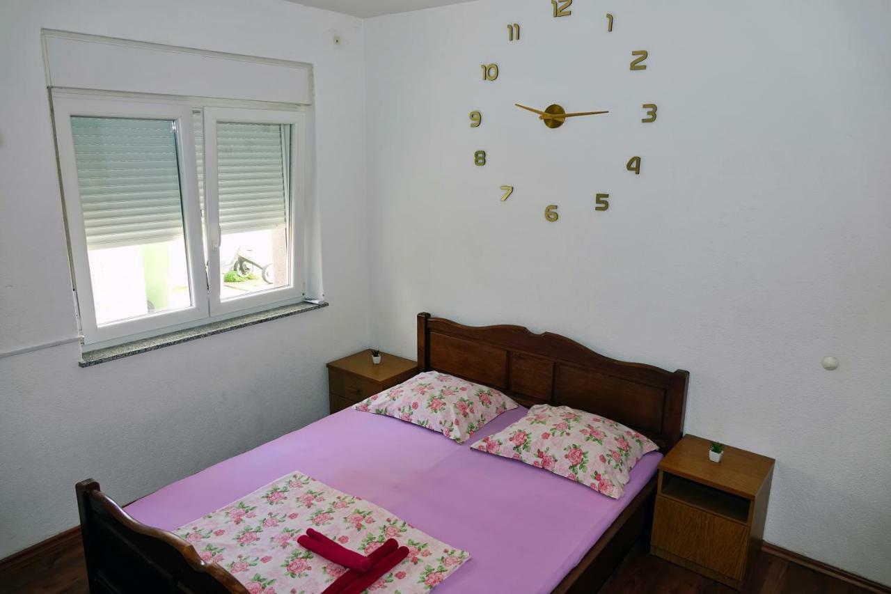 Lux Dalmatia I&R Hotel Makarska Bagian luar foto