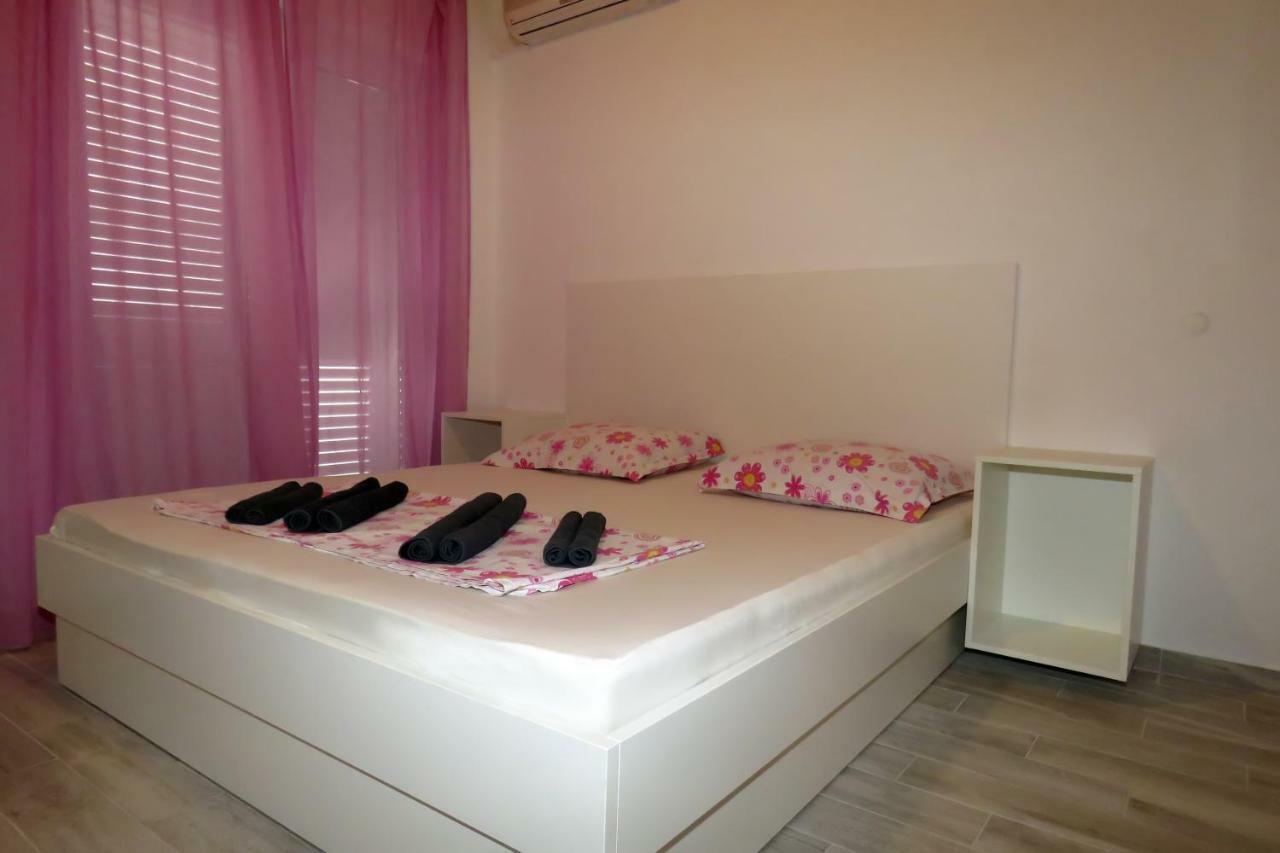 Lux Dalmatia I&R Hotel Makarska Bagian luar foto